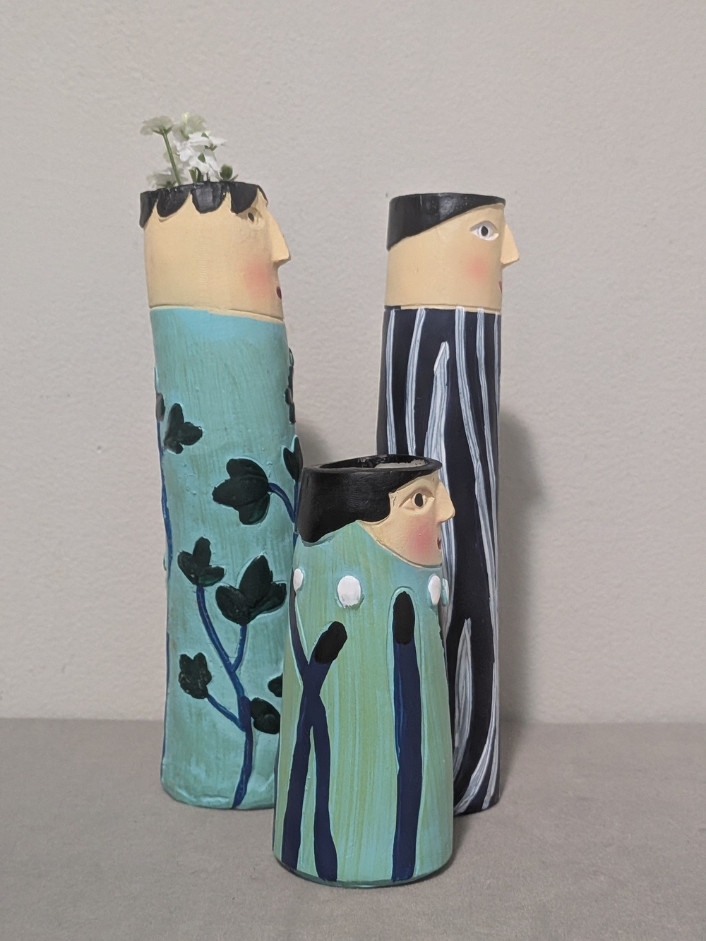 Boho Fun Family Spring Bud Vases Set Of 3 Resin - Picture 4 of 9